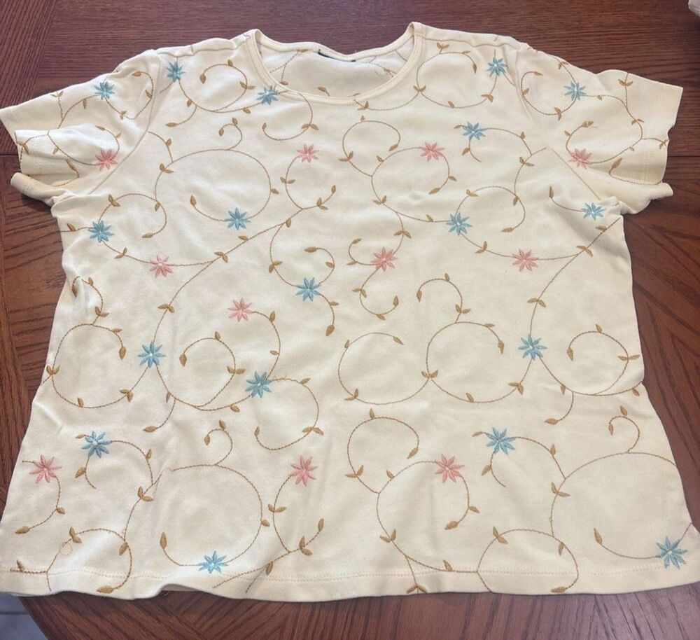 Vng Women’s Cream Floral Embroidered Short Sleeve Top Cottagecore L/XL See Photo